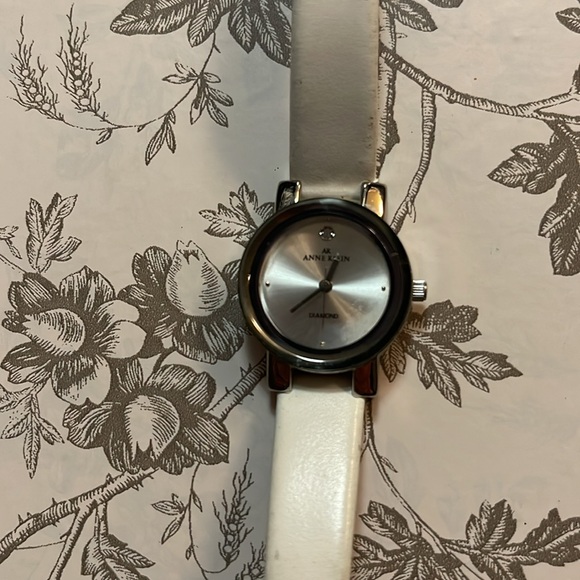 Anne Klein Watch - Picture 10 of 10